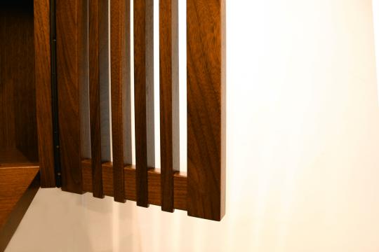 現代仏壇　離宮